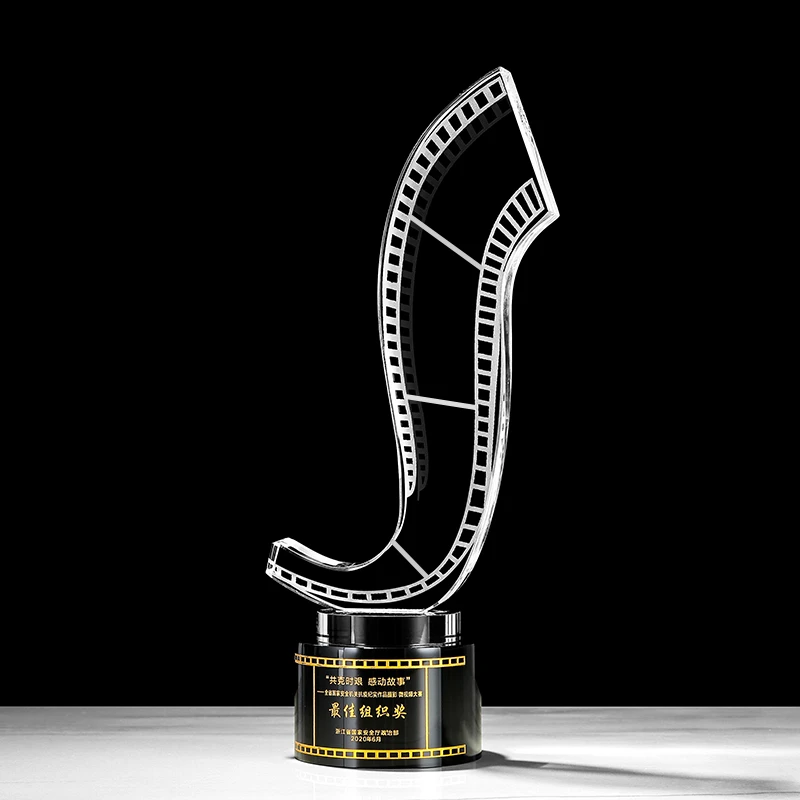 Maßgeschneiderte Kristalltroph – Photography Competition Bewertung und Preis